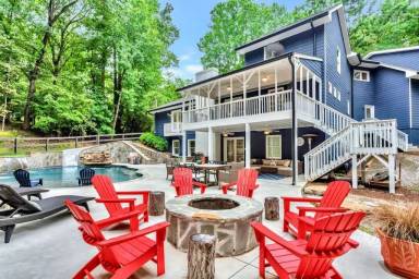 House Pool Flowery Branch
