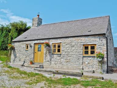 Cottage Llannefydd