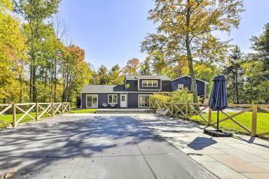 House Pool New Milford