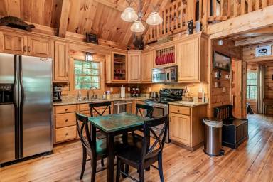 Cabin Newville