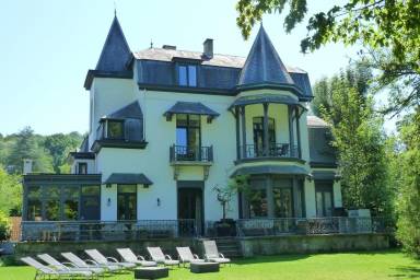 Huis Sauna Hastière