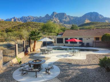 House Oro Valley