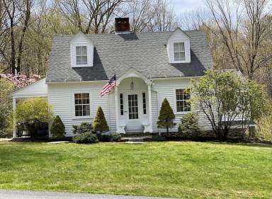 House Pet-friendly Litchfield
