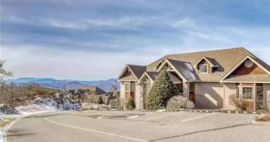 Condo Sugar Mountain