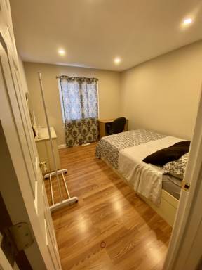 Private room Keelesdale - Eglinton West