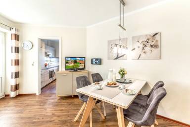 Ferienwohnung Pool Westermarkelsdorf