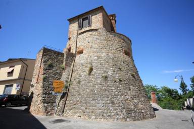 Torre medievale a Batignano