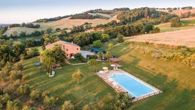 Casale San Lorenzo in Campo