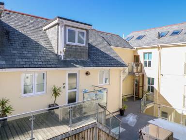 Holiday Cottages in the Torcross - HomeToGo