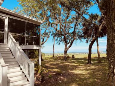 House Saint Helena Island