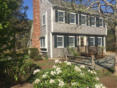 House Kitchen Edgartown