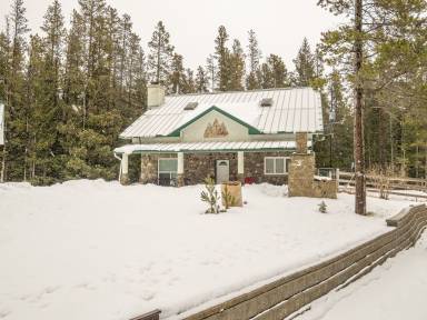 Cottage Coleman