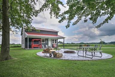 Cabin Shipshewana