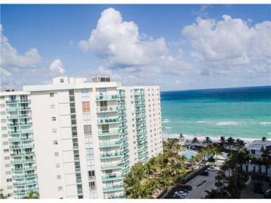 Appartement en copropriété Aventura