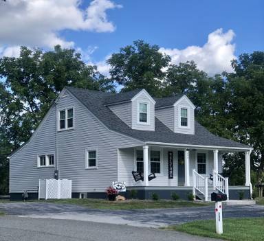 Cottage Hillsville