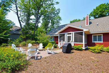 House Glen Lake