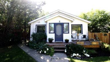 Cabin Sylvan Lake