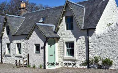 Cottage Kitchen Stirling