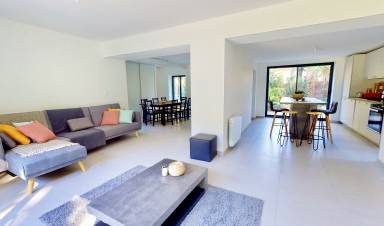 House St-Genis-Laval