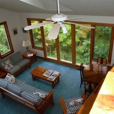 House Pet-friendly Frankfort
