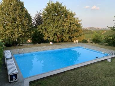 House Pool Agliano Terme
