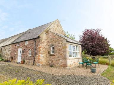 Cottage Lowick