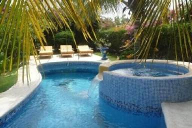 Villa Saly