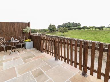 Cottage Balcony/Patio Spofforth with Stockeld