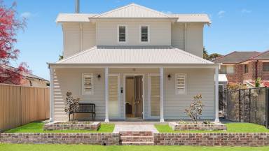 House Myola