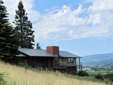 House Pet-friendly Hood River