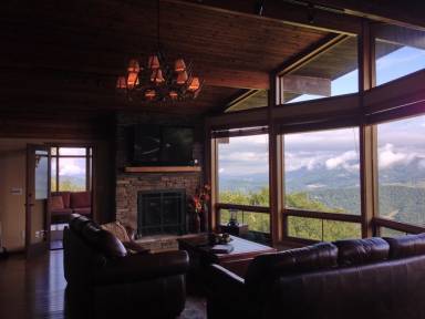 Cabin Fireplace Sugar Mountain