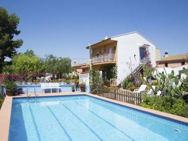Casa Camarles