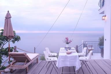 Maison de vacances Terrasse / balcon Vintimille