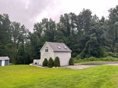 House Balcony/Patio Ossining