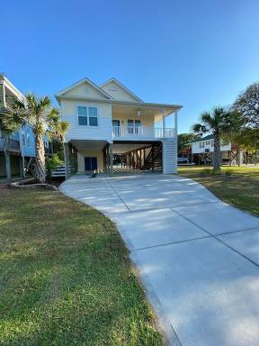 House Oak Island