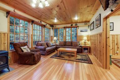 House Wallowa Lake