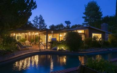 House Pool Sedona / Red Rock Country