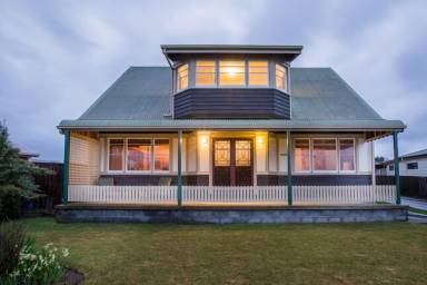 House Internet Beauty Point