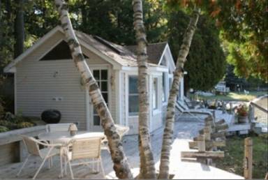 Cottage Glen Lake