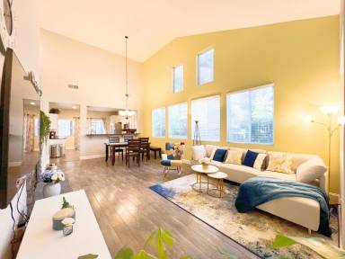 Villa Elk Grove