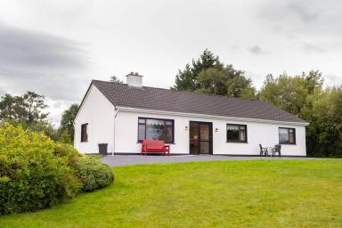 Cottage Oughterard