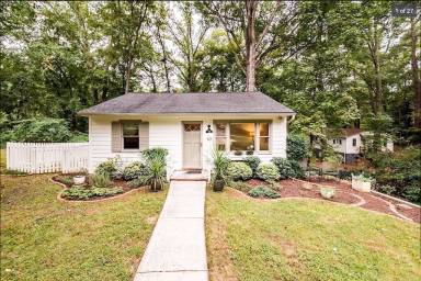 Cottage Chapel Hill