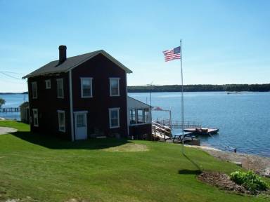 Cottage Friendship