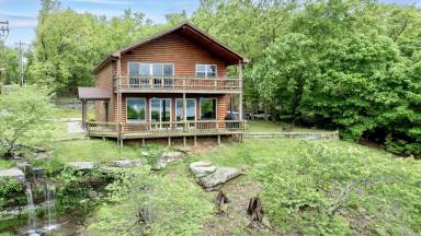 Cabin Kitchen Vian
