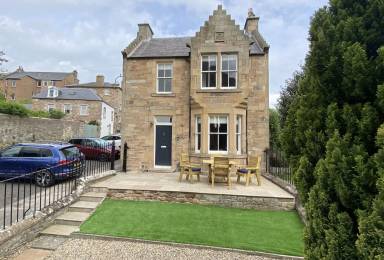 House Jedburgh