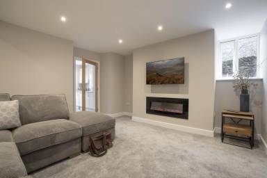 Lovely Lake District slate manor homes: holiday lettings in Langdale - HomeToGo