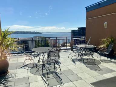 Condo Air conditioning Queen Anne