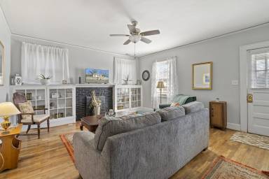 Cottage Rock Hill