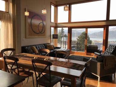 House Hood River