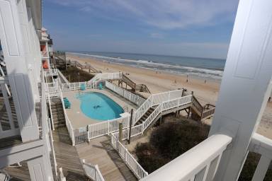 House Surf City